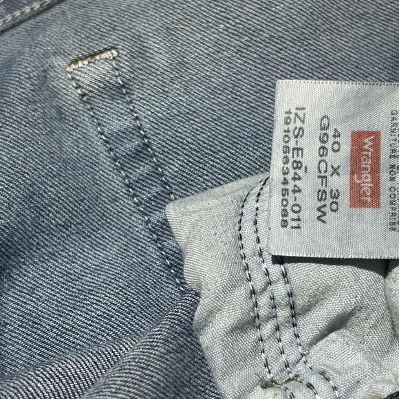 Men’s wrangler jeans - Picture 3 of 3